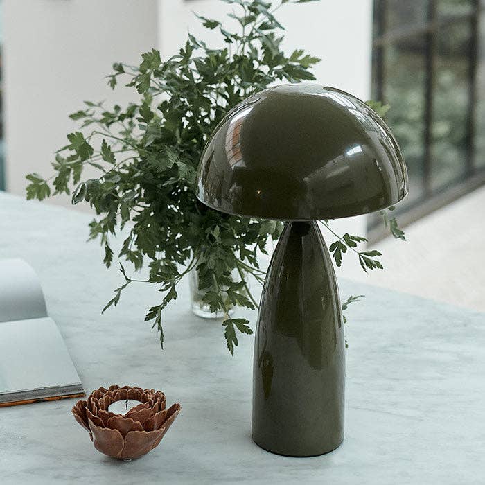 Leoma Table Lamp
