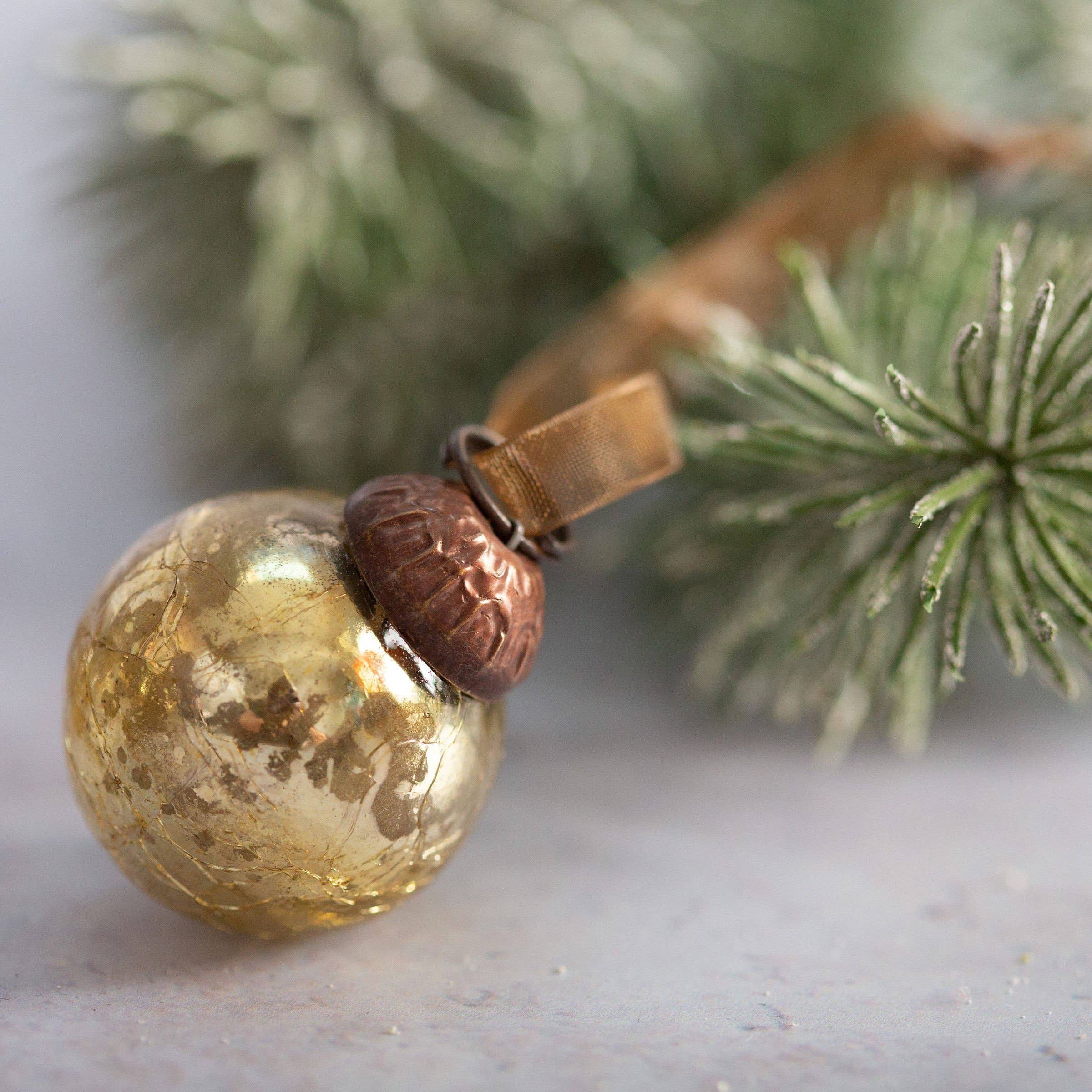 Gold Crackle Glass - Set of 6 Mini Baubles